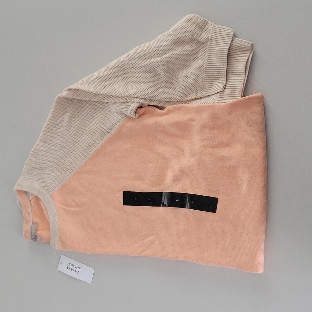 New Banana Republic Sweater